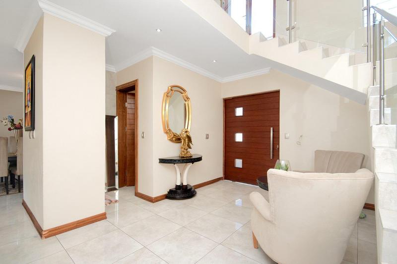 6 Bedroom Property for Sale in Bultfontein Gauteng
