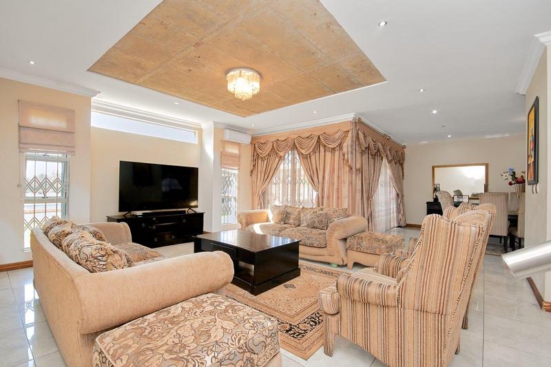 6 Bedroom Property for Sale in Bultfontein Gauteng