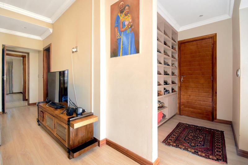 6 Bedroom Property for Sale in Bultfontein Gauteng