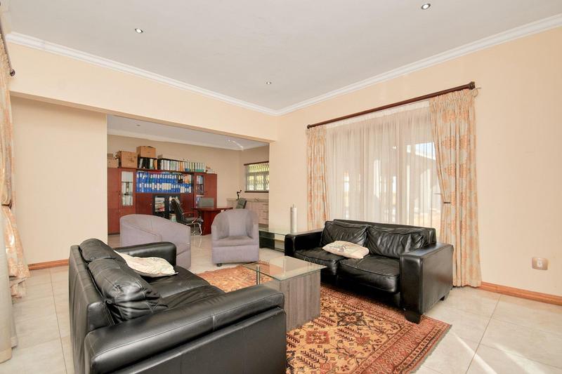 6 Bedroom Property for Sale in Bultfontein Gauteng