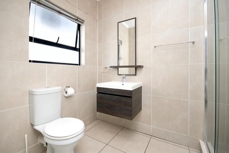 2 Bedroom Property for Sale in Greenstone Hill Gauteng