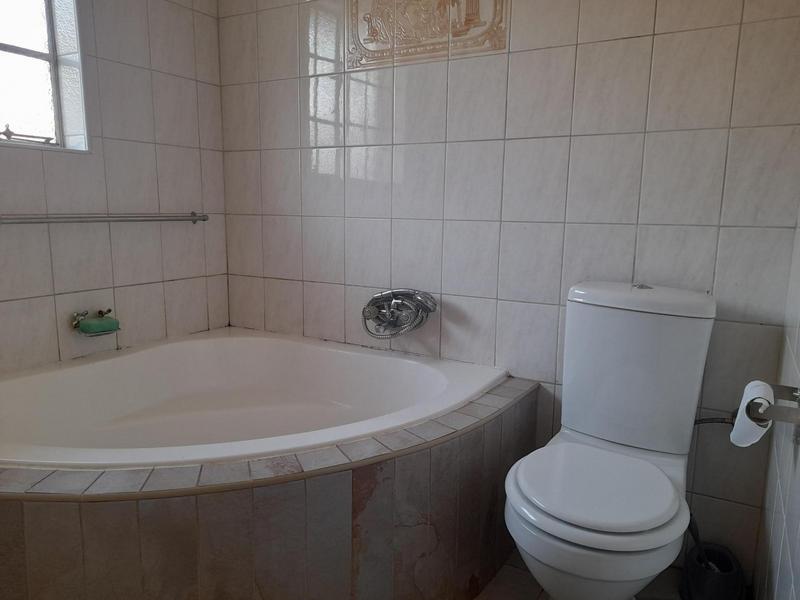 To Let 3 Bedroom Property for Rent in Norkem Park Gauteng