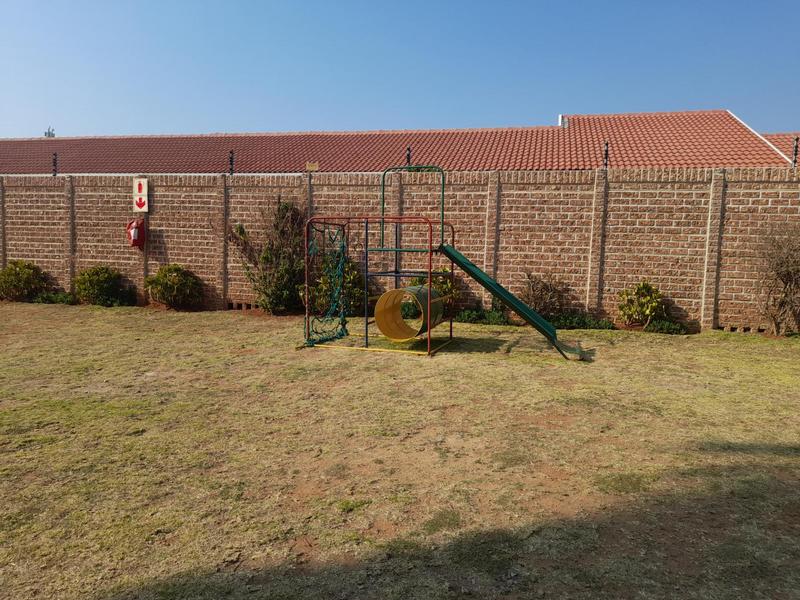 To Let 3 Bedroom Property for Rent in Norkem Park Gauteng