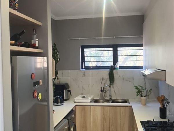 To Let 3 Bedroom Property for Rent in Barbeque Downs Gauteng
