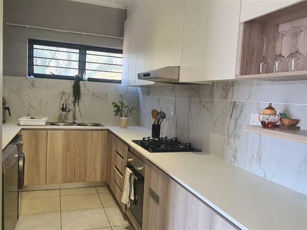 To Let 3 Bedroom Property for Rent in Barbeque Downs Gauteng