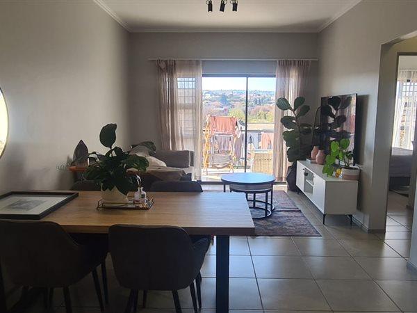 To Let 3 Bedroom Property for Rent in Barbeque Downs Gauteng