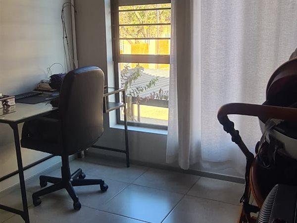 To Let 3 Bedroom Property for Rent in Barbeque Downs Gauteng