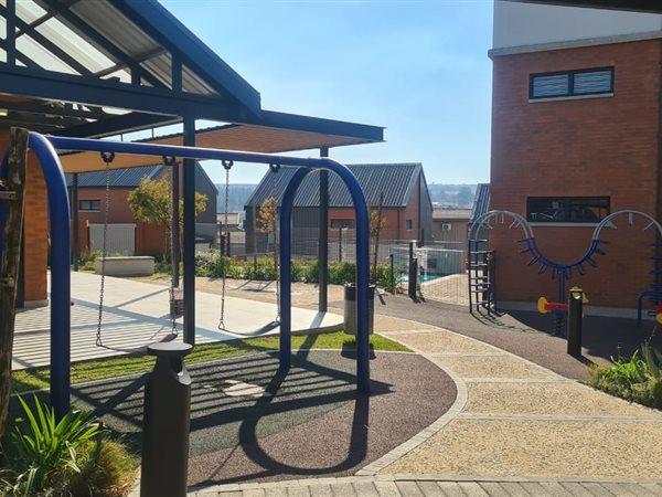To Let 3 Bedroom Property for Rent in Barbeque Downs Gauteng