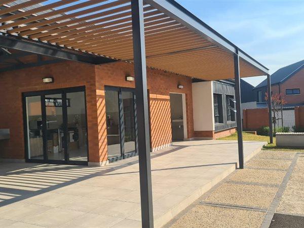 To Let 3 Bedroom Property for Rent in Barbeque Downs Gauteng