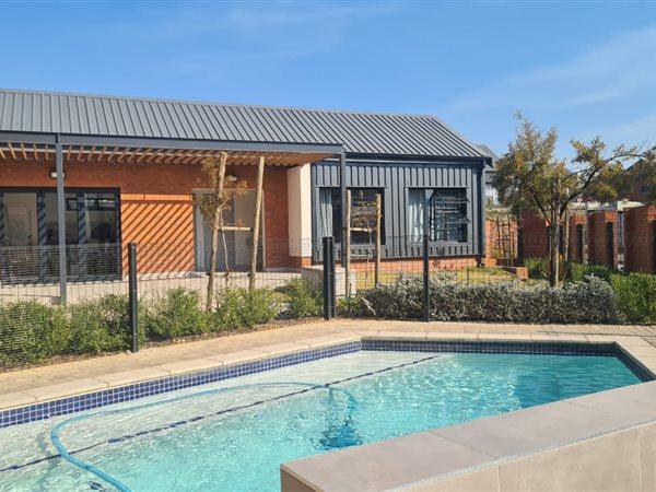 To Let 3 Bedroom Property for Rent in Barbeque Downs Gauteng