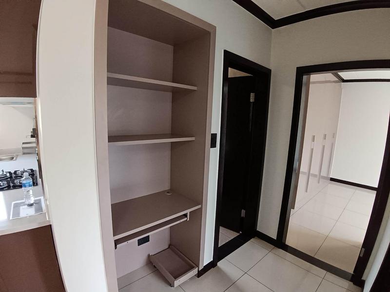 To Let 2 Bedroom Property for Rent in Blue Hills Gauteng