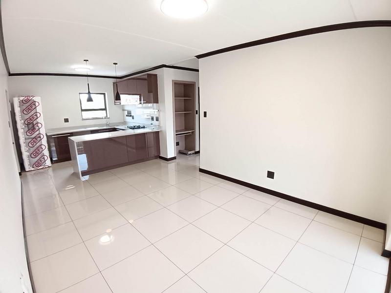 To Let 2 Bedroom Property for Rent in Blue Hills Gauteng
