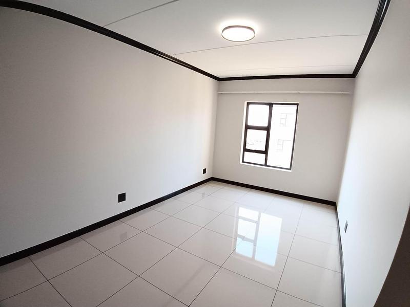 To Let 2 Bedroom Property for Rent in Blue Hills Gauteng