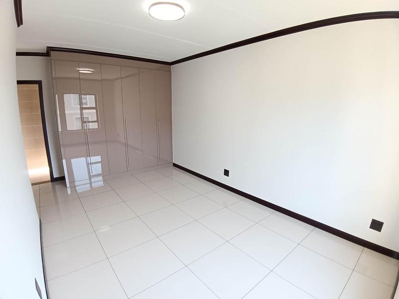To Let 2 Bedroom Property for Rent in Blue Hills Gauteng