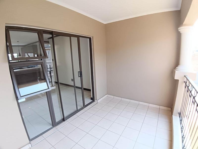 To Let 2 Bedroom Property for Rent in Blue Hills Gauteng
