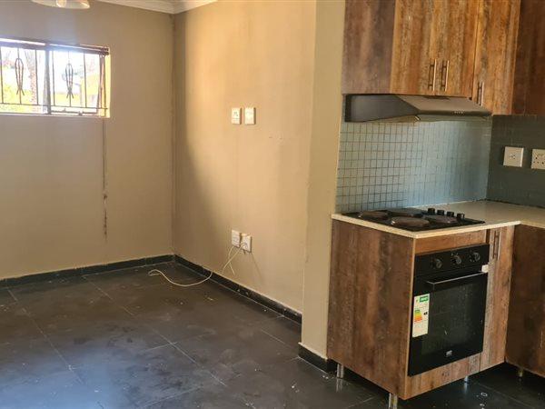 To Let 2 Bedroom Property for Rent in Halfway Gardens Gauteng