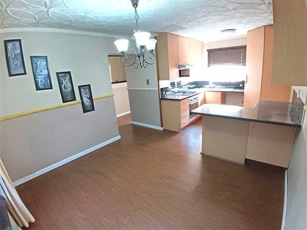 To Let 3 Bedroom Property for Rent in Halfway Gardens Gauteng