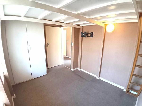 To Let 3 Bedroom Property for Rent in Halfway Gardens Gauteng