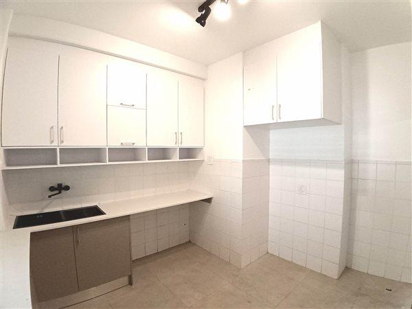 To Let 2 Bedroom Property for Rent in Illovo Gauteng