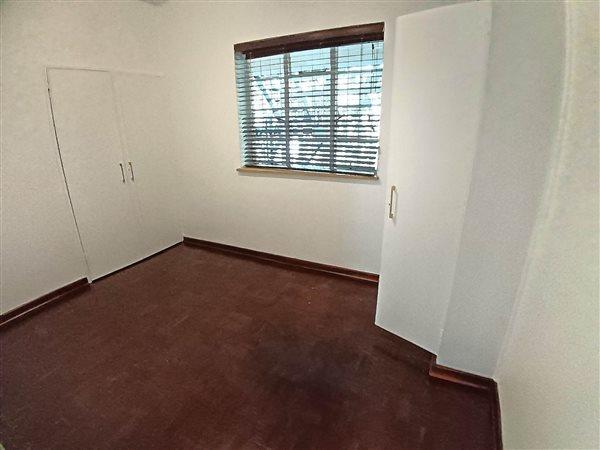 To Let 2 Bedroom Property for Rent in Illovo Gauteng
