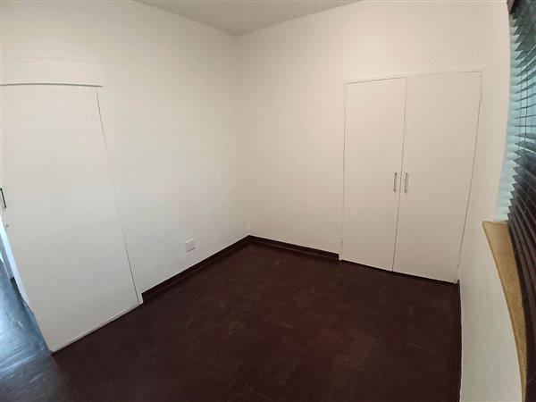 To Let 2 Bedroom Property for Rent in Illovo Gauteng