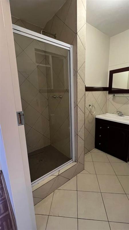To Let 2 Bedroom Property for Rent in Parkmore Gauteng