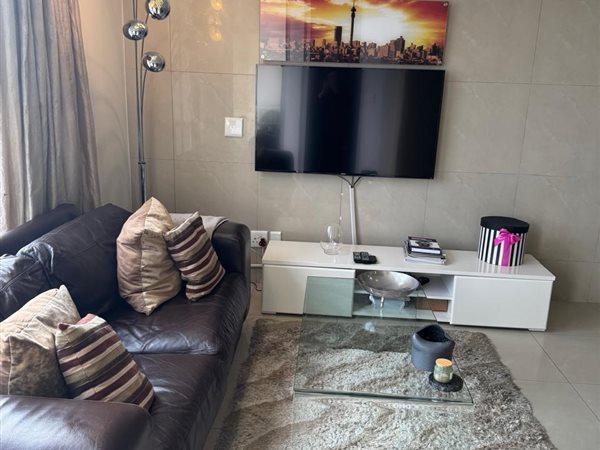 To Let 1 Bedroom Property for Rent in Sandown Gauteng