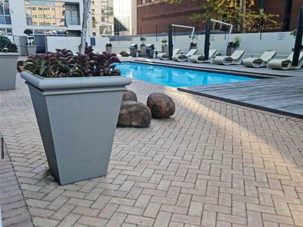 To Let 1 Bedroom Property for Rent in Sandton Central Gauteng