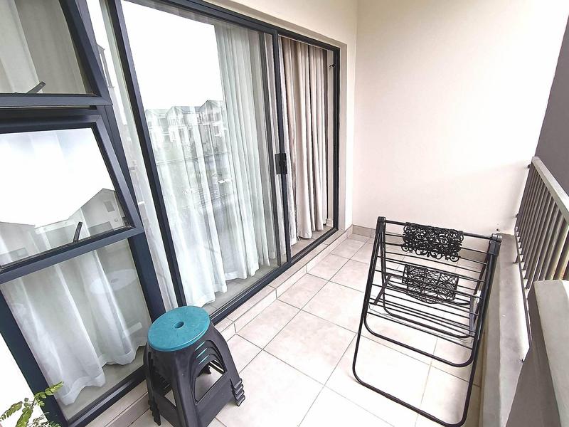 To Let 2 Bedroom Property for Rent in Waterfall Gauteng