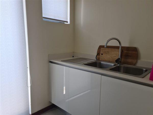 3 Bedroom Property for Sale in Noordwyk Gauteng
