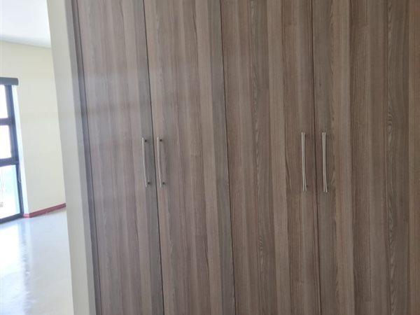 3 Bedroom Property for Sale in Noordwyk Gauteng