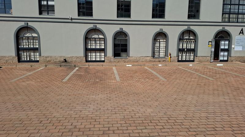 To Let commercial Property for Rent in Grand Central Gauteng