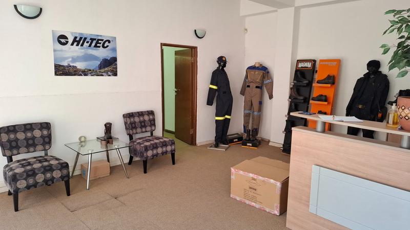 To Let commercial Property for Rent in Grand Central Gauteng