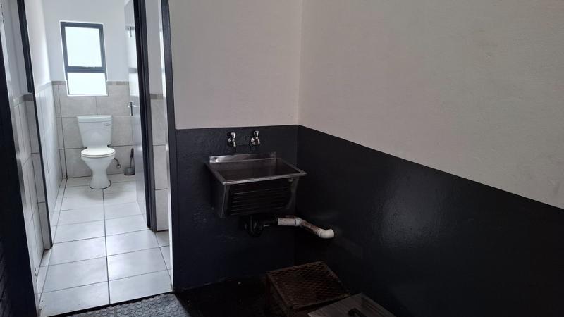 To Let commercial Property for Rent in Halfway House Gauteng