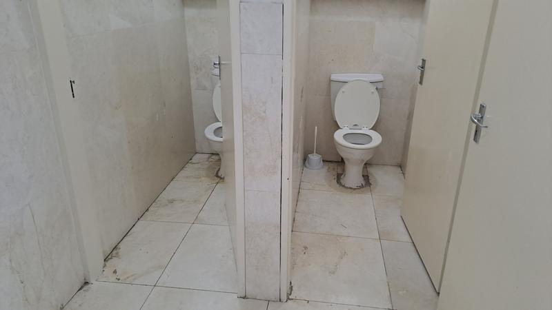 To Let commercial Property for Rent in Halfway House Gauteng