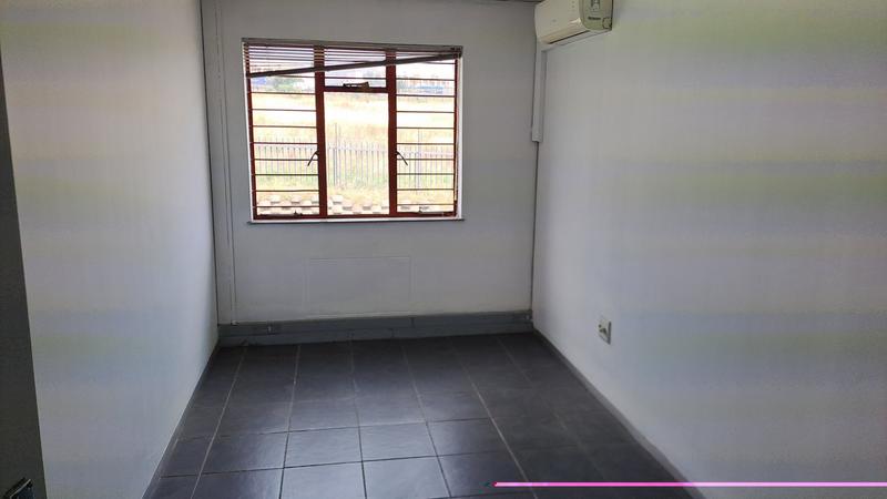 To Let commercial Property for Rent in Samrand Business Park Gauteng