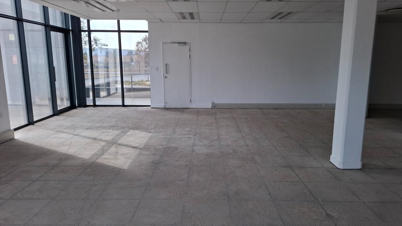 To Let commercial Property for Rent in Louwlardia Gauteng