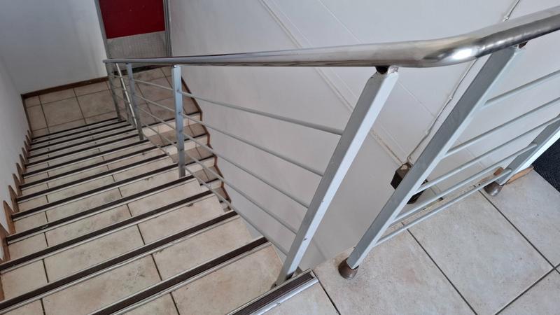 To Let commercial Property for Rent in Randjespark Gauteng