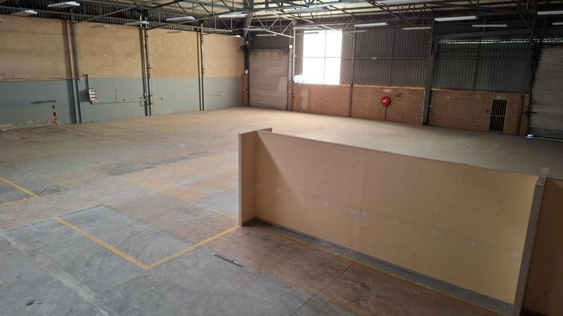 To Let commercial Property for Rent in Randjespark Gauteng