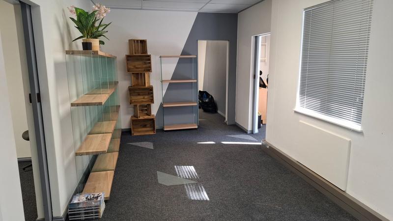To Let commercial Property for Rent in Vorna Valley Gauteng
