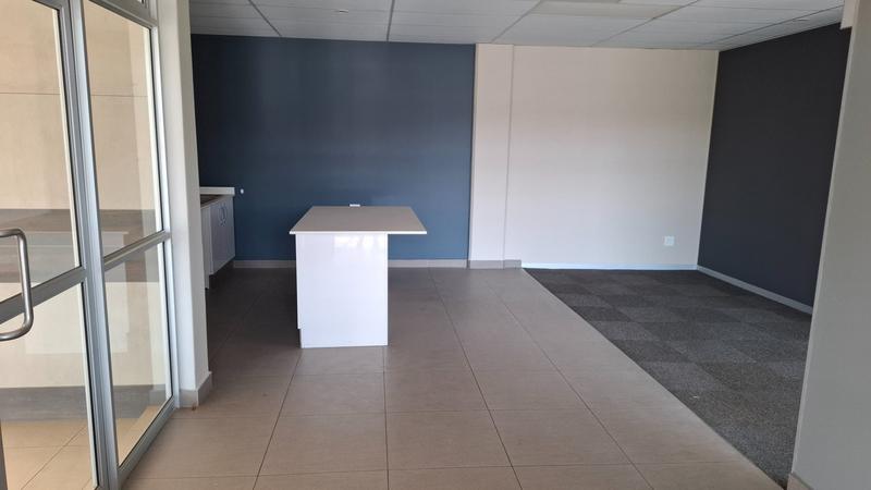 Commercial Property for Sale in Carlswald Gauteng