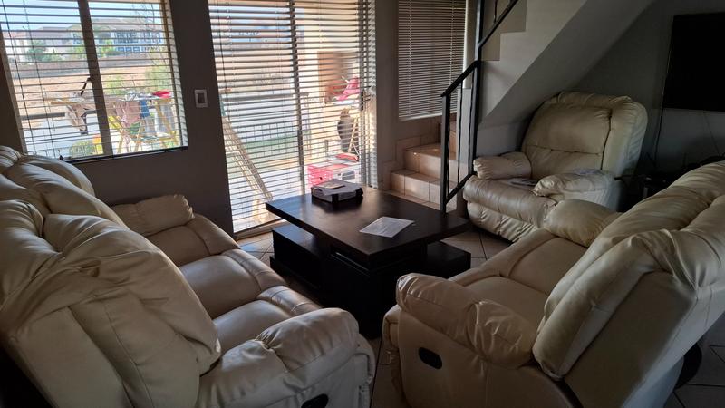 2 Bedroom Property for Sale in Country View Gauteng