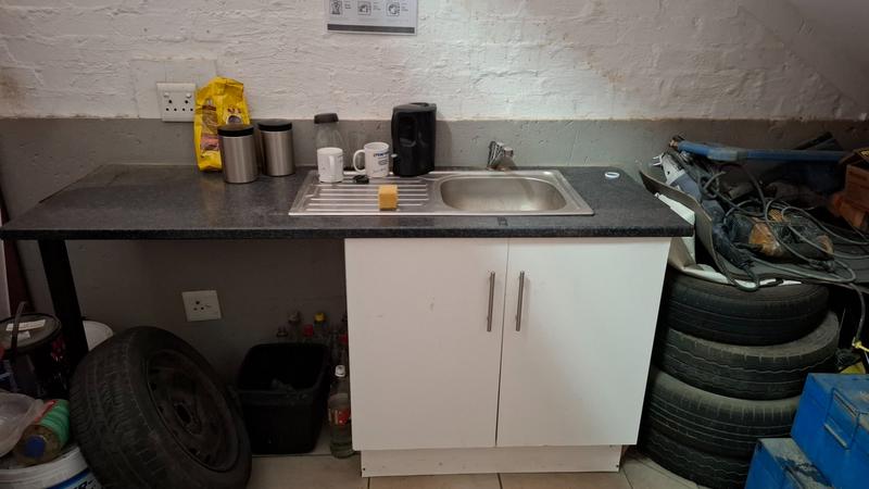 Commercial Property for Sale in Randjespark Gauteng