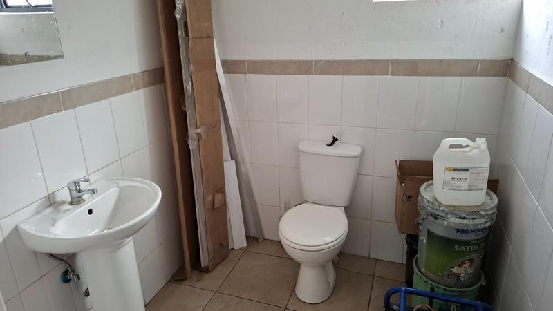 Commercial Property for Sale in Randjespark Gauteng