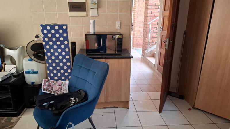 2 Bedroom Property for Sale in Summerfields Estate Gauteng