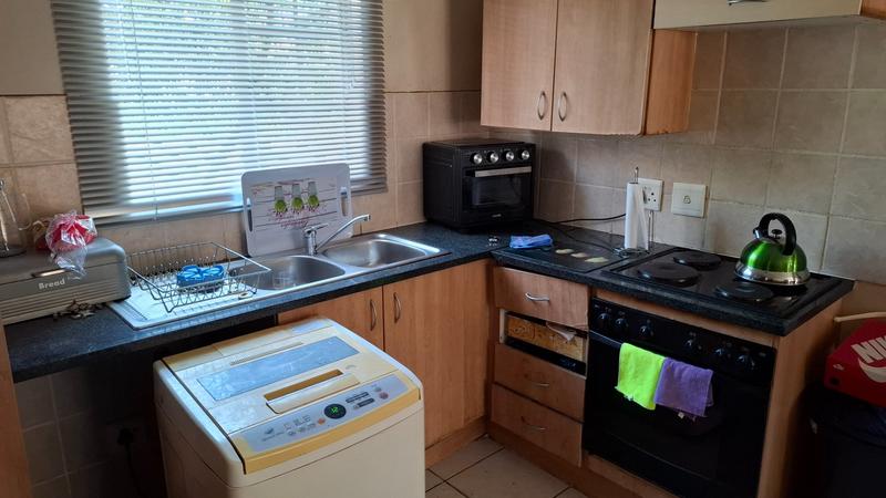 2 Bedroom Property for Sale in Summerfields Estate Gauteng