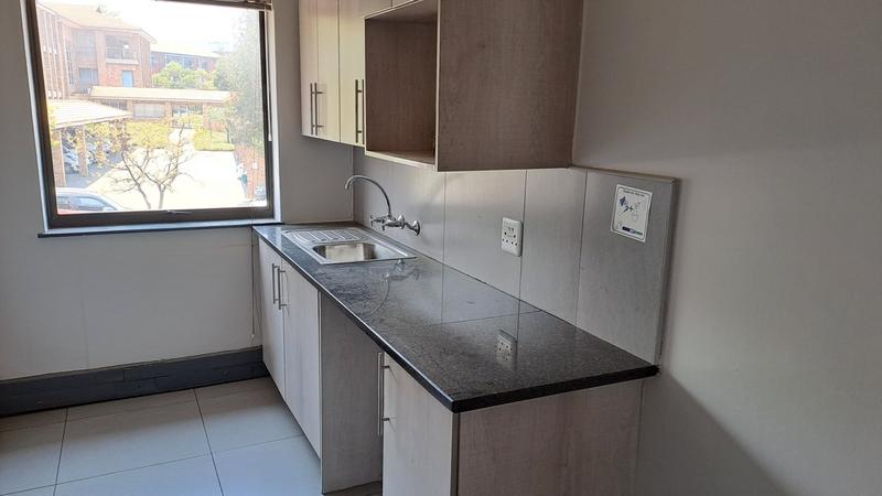 Commercial Property for Sale in Vorna Valley Gauteng