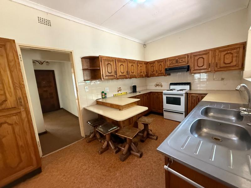 To Let 3 Bedroom Property for Rent in Flora Gardens Gauteng