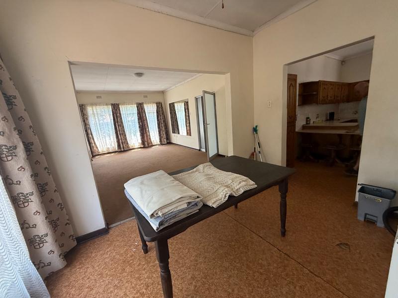 To Let 3 Bedroom Property for Rent in Flora Gardens Gauteng