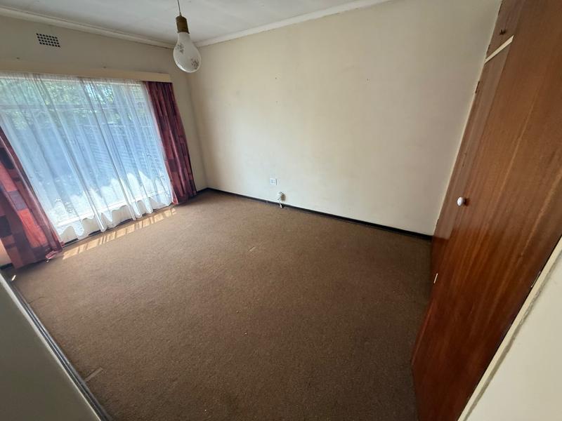 To Let 3 Bedroom Property for Rent in Flora Gardens Gauteng